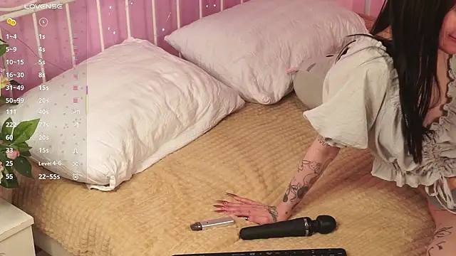 Eva_land's cam snapshot