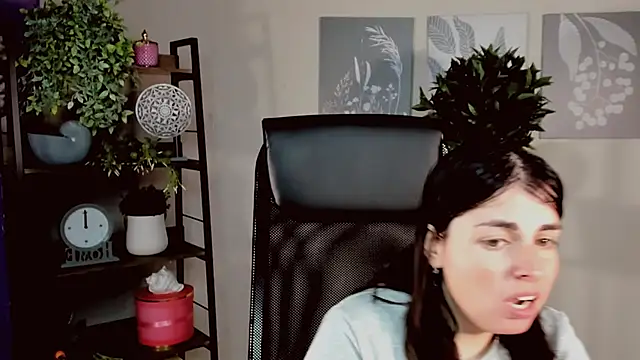 MartaEdams's cam snapshot