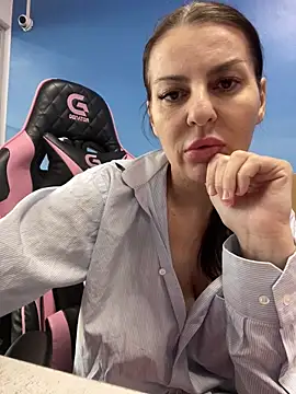 TessaKlarn's cam snapshot