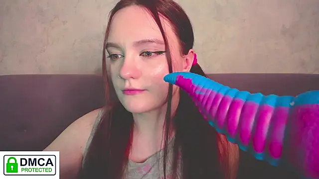 Alyssa___Scarlet's cam snapshot