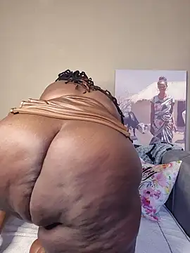 ThickianaRider's cam snapshot