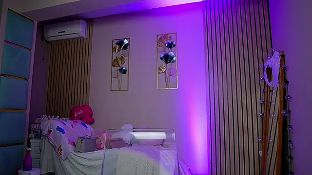 SabrinaJade's cam snapshot