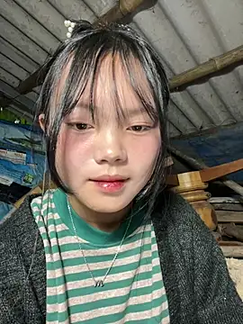 AdamLazis's cam snapshot