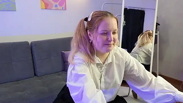 RoseThomas_'s cam snapshot