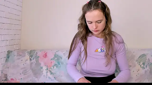 LilMary_'s cam snapshot