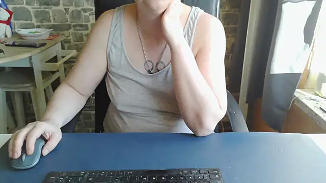 Diamond_Bite's cam snapshot