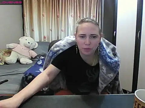 JenniDeep's cam snapshot