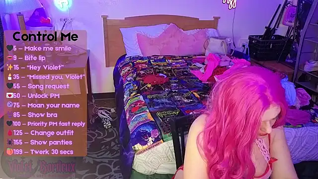 VioletBordeux's cam snapshot