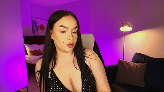 tinafox_'s cam snapshot