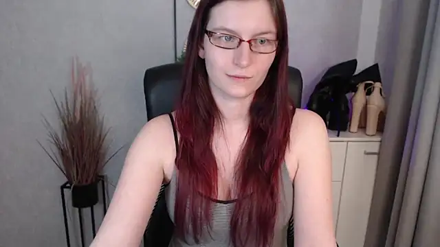 emmaxDelight's cam snapshot