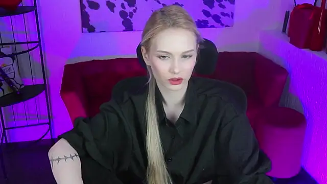 AvaDaviis's cam snapshot