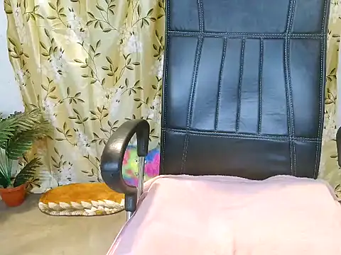 cute_girl_81's cam snapshot