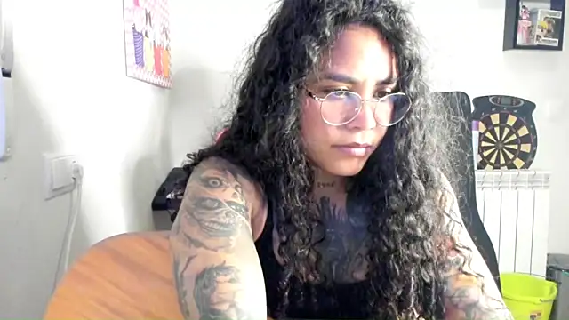 Ama_music's cam snapshot