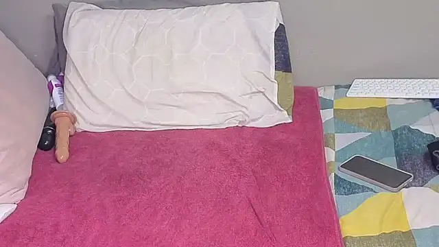 spicybootie's cam snapshot