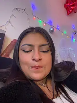 AbrilAw's cam snapshot