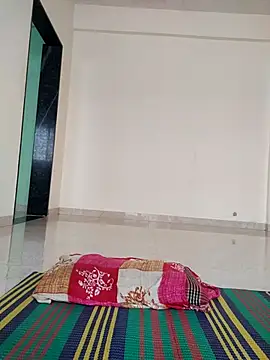 Shivani2002 live sex cam