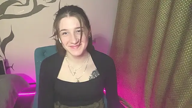 mally_luxxx's cam snapshot