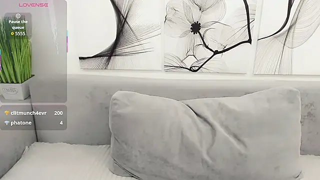 Vita_Flowen's cam snapshot