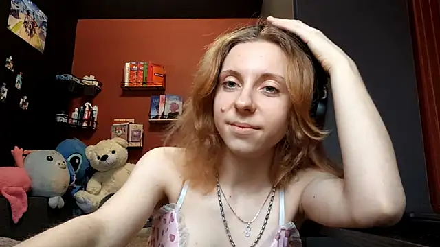 TiaraHenegan live sex cam