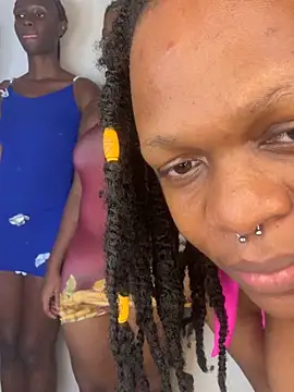 Boneca25's cam snapshot