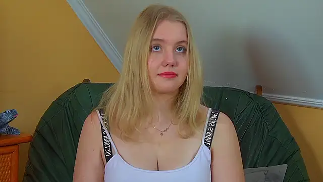 EmilyEvanse's cam snapshot