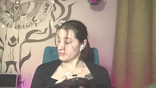 mally_luxxx's cam snapshot