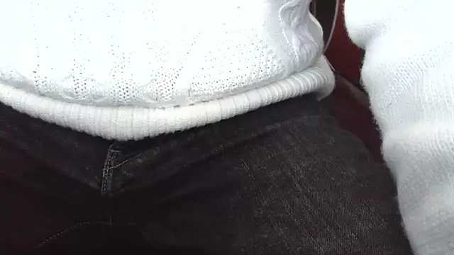 hairyandtiny live sex cam