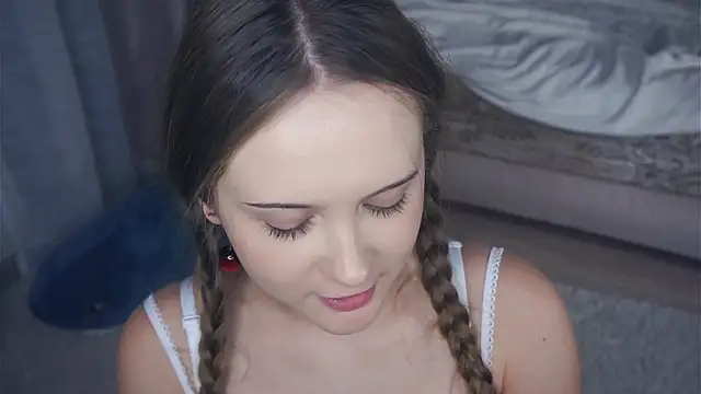 QuennaCoote's cam snapshot