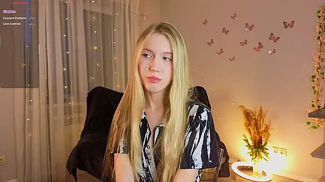 Succubelle's cam snapshot