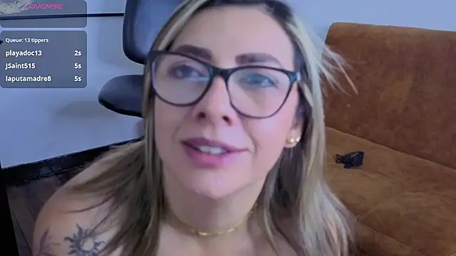 Isabella_lt's cam snapshot