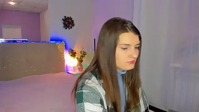 Laura_Leee's cam snapshot