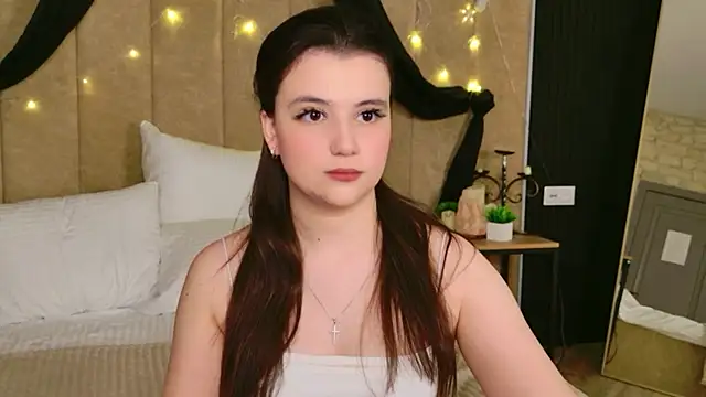 Pauline_Heaven's cam snapshot