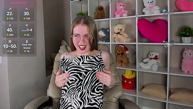 Joann_Shermann's cam snapshot