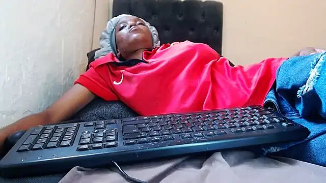 Beverlygurlx6's cam snapshot