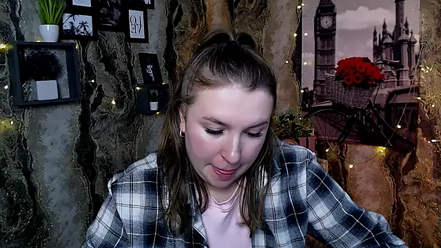 JuliaTopp_'s cam snapshot