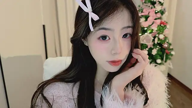 Onecutelittle live sex cam