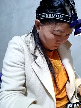 yoowwmr's cam snapshot