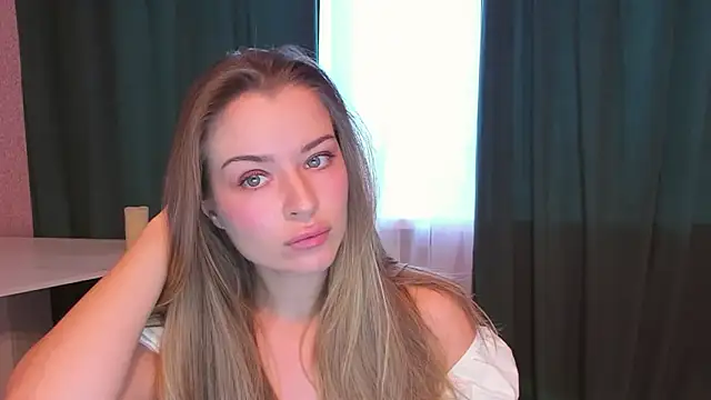 MalloryWest's cam snapshot