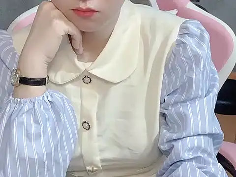 TranOanh999's cam snapshot