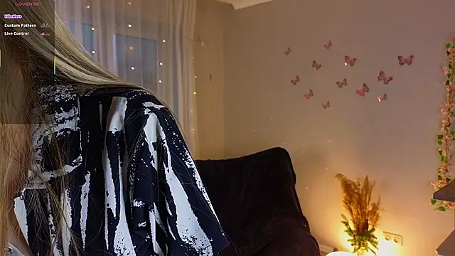 Succubelle's cam snapshot