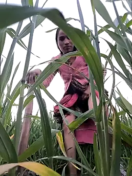 Hot_raaani's cam snapshot