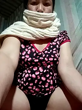 Love-Mama33's cam snapshot