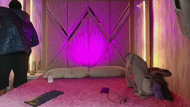 Hotcouple_222 live sex cam