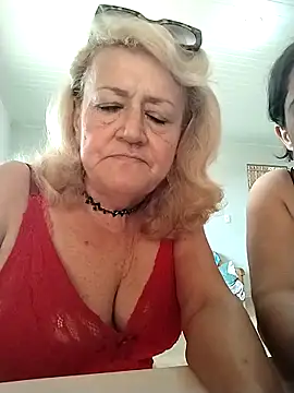 Belladama61 live sex cam