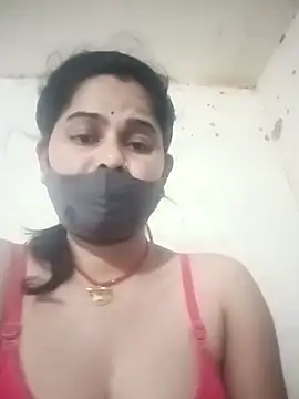 JULEE-740's cam snapshot