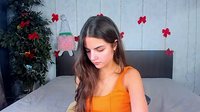 Milana_Crystal_'s cam snapshot