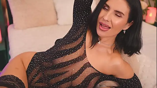 XeniaBlu's cam snapshot