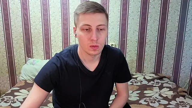 darienlarge live sex cam