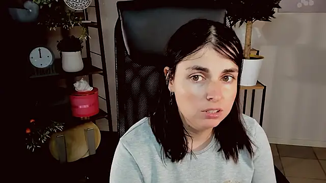 MartaEdams's cam snapshot