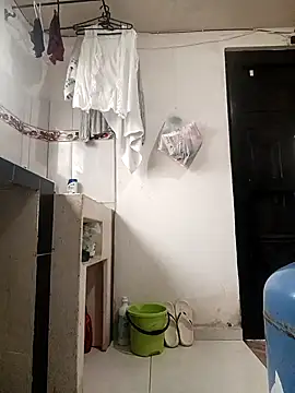 yaneth_'s cam snapshot